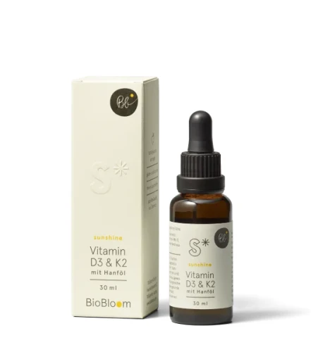 Witamina D3 i K2 sunshine BioBloom 30ml - 100% wegańskie krople z olejem konopnym.