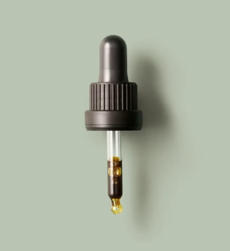 Pipeta z olejkiem CBD BioBloom 6% – naturalny i certyfikowany ekstrakt konopny